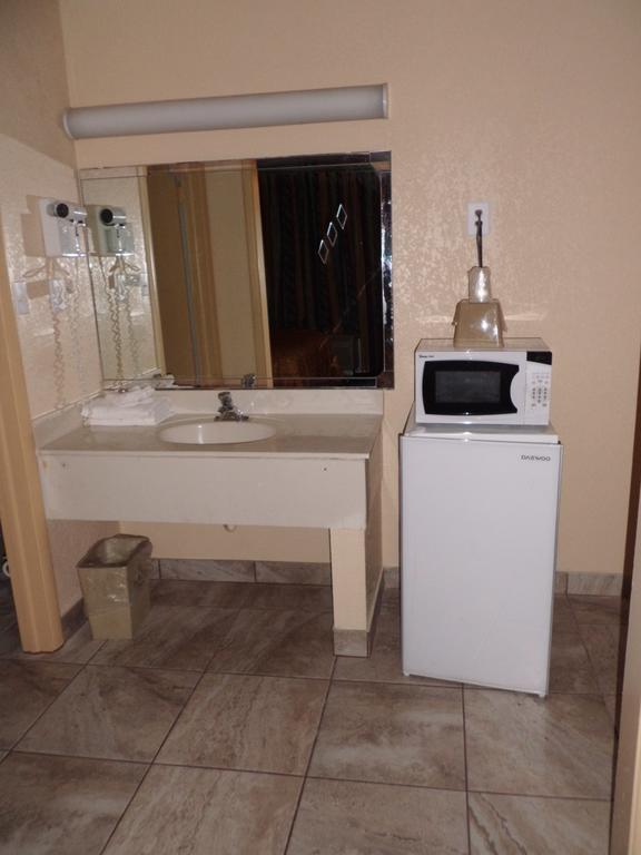 America'S Best Inn & Suites-Lakeland Dış mekan fotoğraf
