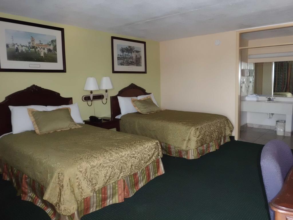 America'S Best Inn & Suites-Lakeland Dış mekan fotoğraf