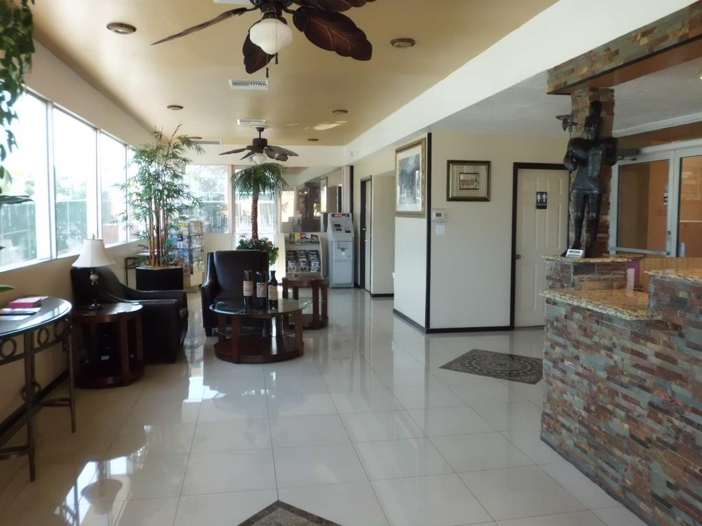 America'S Best Inn & Suites-Lakeland Dış mekan fotoğraf